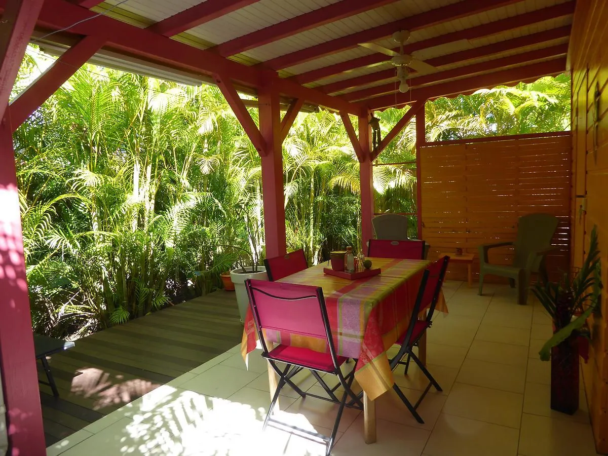 Jaktstuga Coco Bungalows Sainte-Rose Guadeloupe